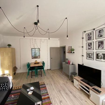 Room Bueno Έγκερ Εξωτερικό φωτογραφία