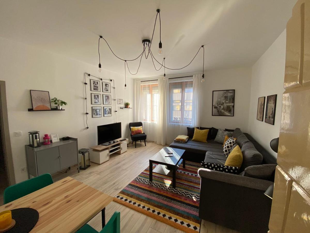 Room Bueno Έγκερ Εξωτερικό φωτογραφία
